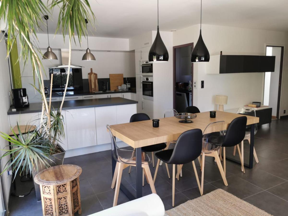 Villa26 Сен-Бонне-де-Монтору Екстер'єр фото